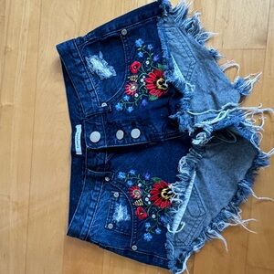 Glamours, mini shorts